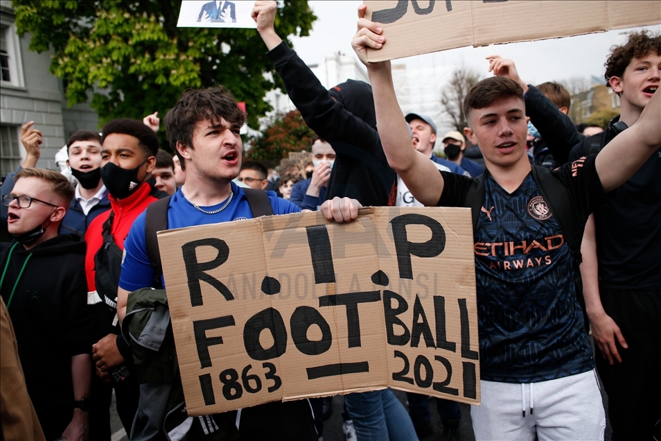 Londra'da "Avrupa Süper Ligi" protestosu  