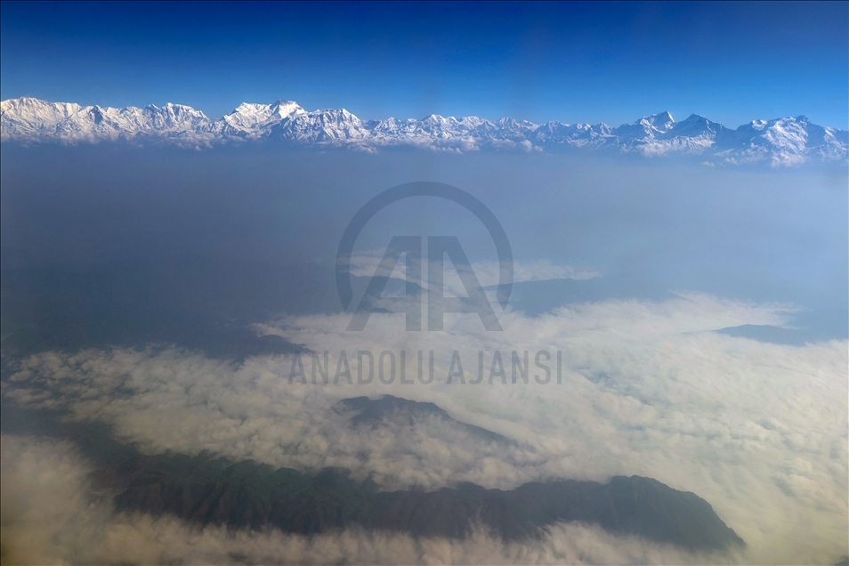 Zirve tutkunlarının gözdesi Himalaya Dağları