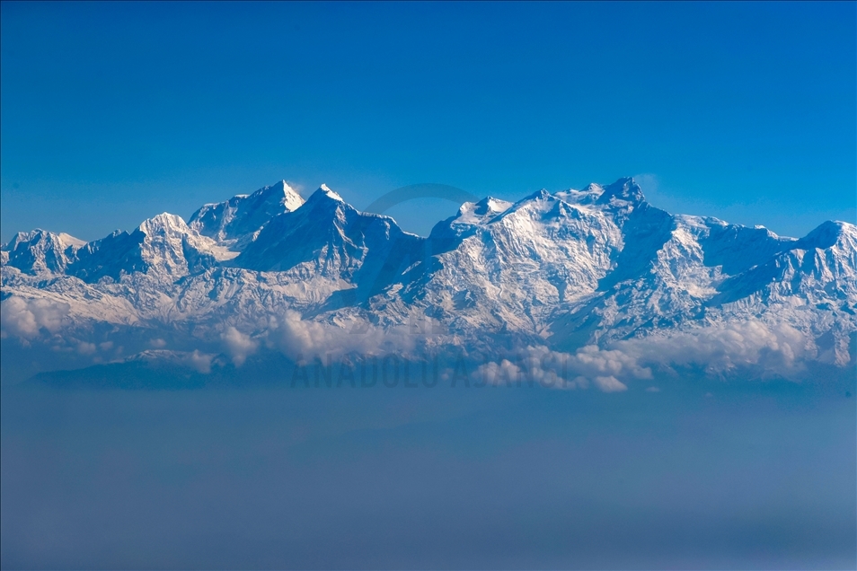 Zirve tutkunlarının gözdesi Himalaya Dağları