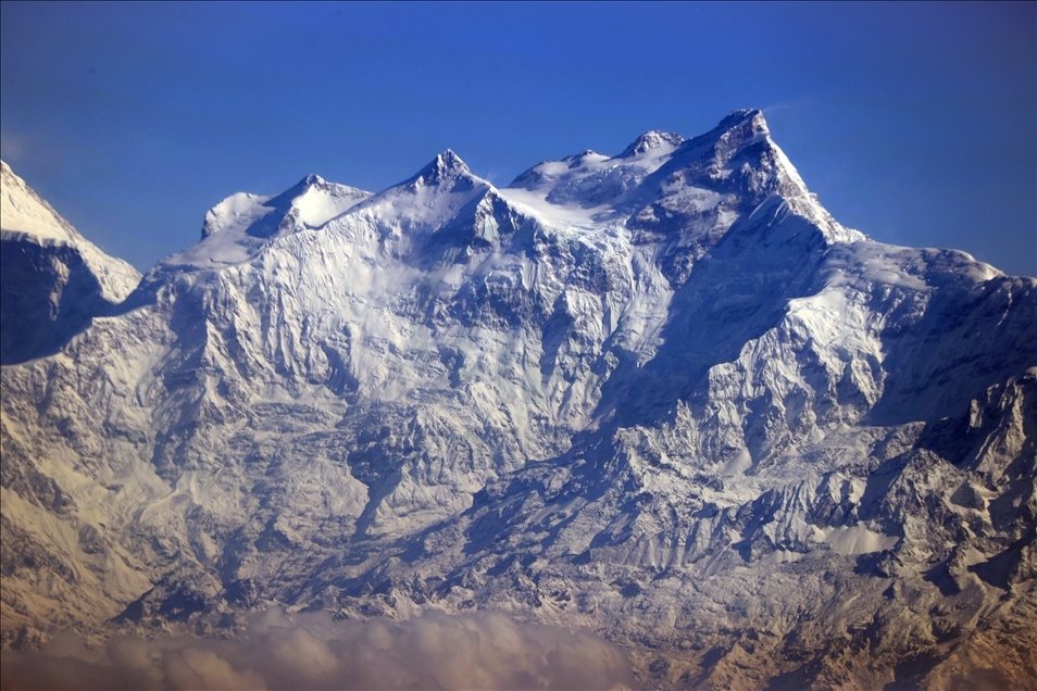 Mountain climbers' favorite : Himalayas