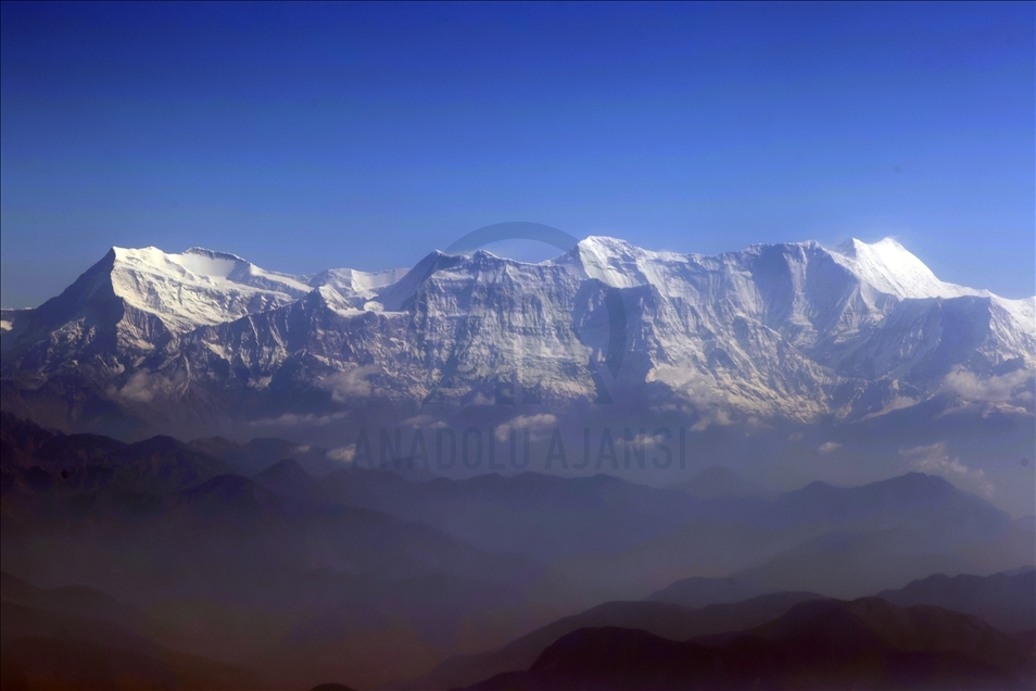 Mountain climbers' favorite : Himalayas