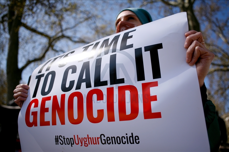 Çin'in Uygur Türklerine yönelik politikası Londra'da protesto edildi