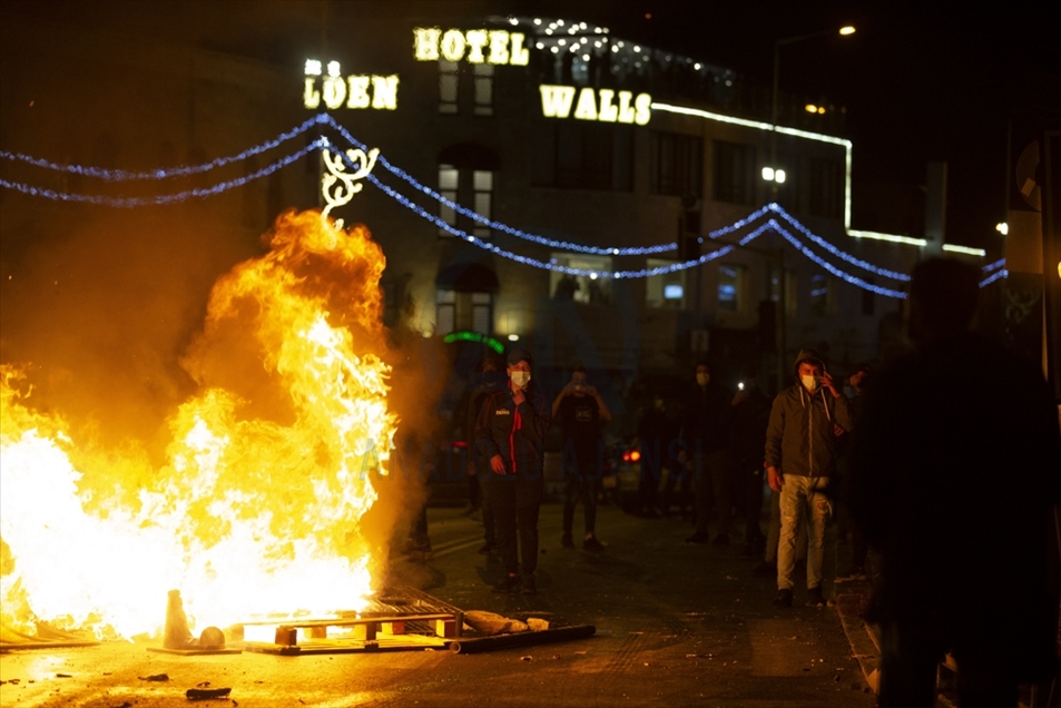 Enfrentamientos entre palestinos y la Policía israelí deja 32 heridos