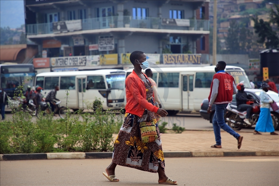 Ruanda'nın başkenti Kigali'de günlük yaşam