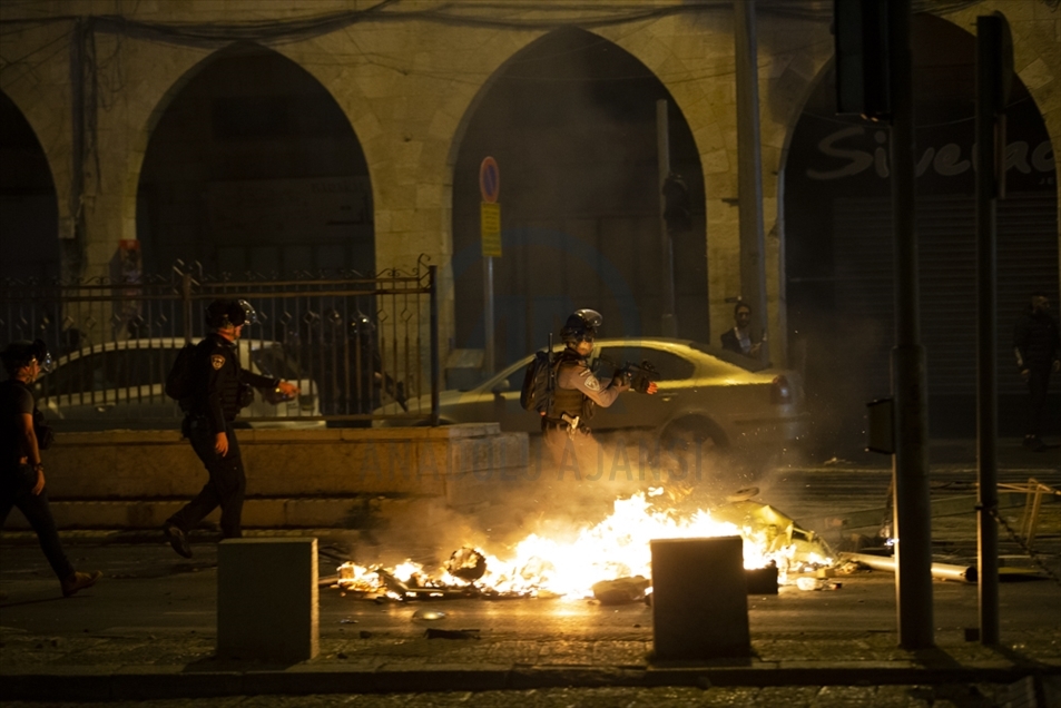 Enfrentamientos entre palestinos y la Policía israelí deja 32 heridos