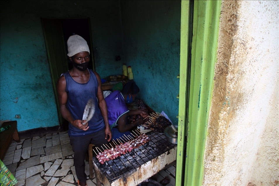 Ruanda'nın başkenti Kigali'de günlük yaşam