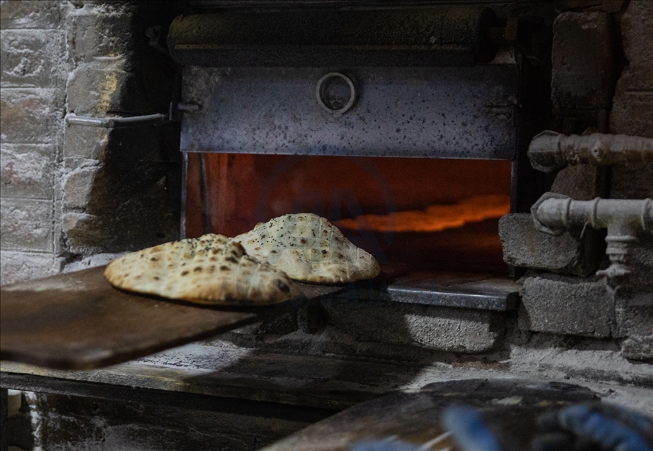 Tradicionalni ramazanski somun: Miris mu je poseban, a tajni recept je ljubav