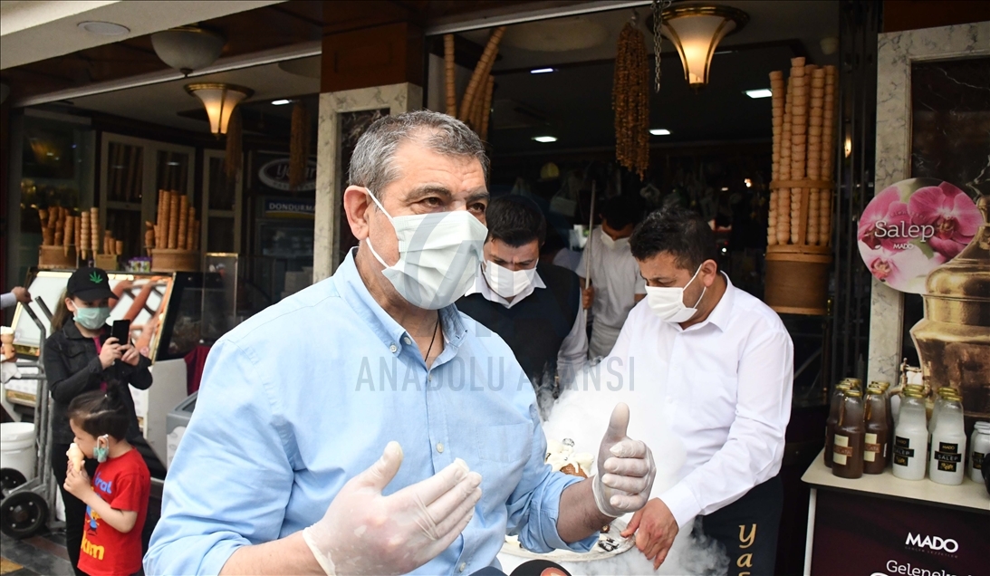 "Dondurmanın başkenti"nde ramazana özel hurmalı dondurma