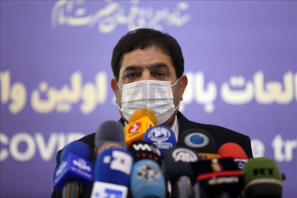 إيران تعلن إنتاج لقاح محلي مضاد لكورونا