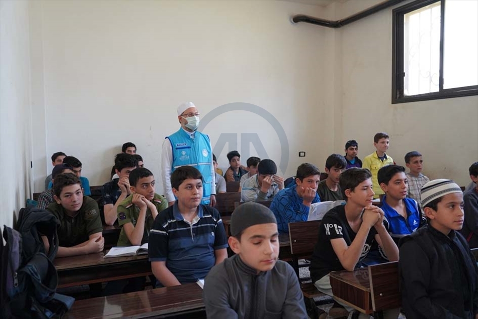 زار رئيس الشؤون الدينية التركي، عل