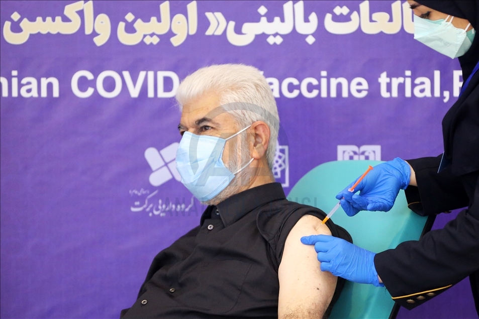 إيران تعلن إنتاج لقاح محلي مضاد لكورونا