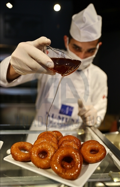 Turkish fried sweet dough "Lokma"