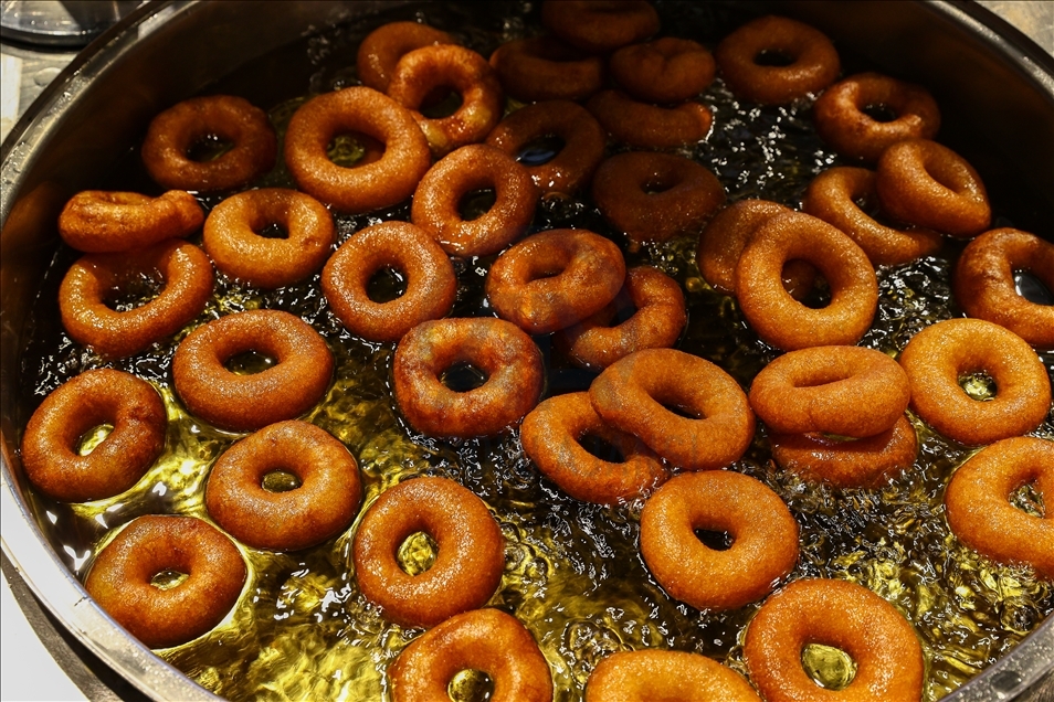 Turkish fried sweet dough "Lokma"