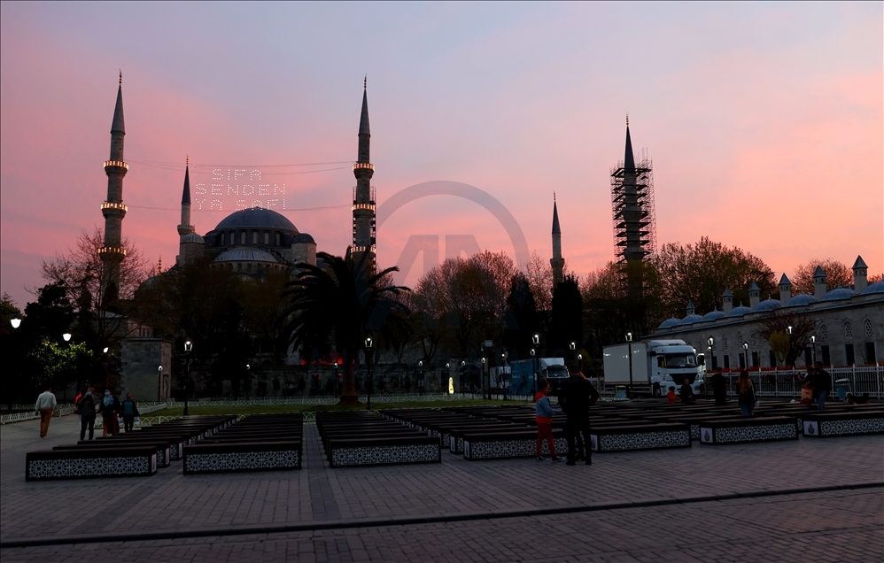İstanbul'da tam kapanma başladı