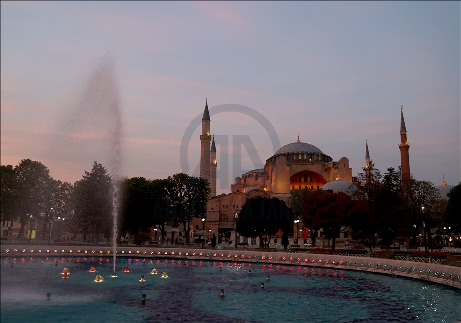 İstanbul'da tam kapanma başladı