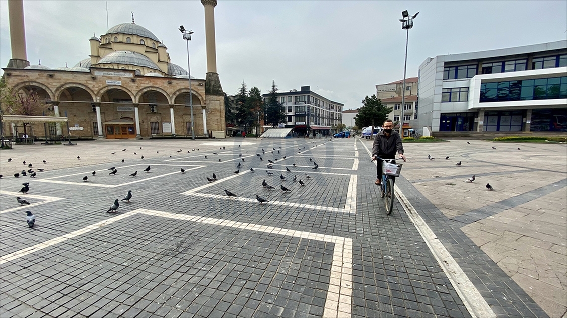 Duzce, Turska - 30. april 2021: Širom Turske od sinoć je na