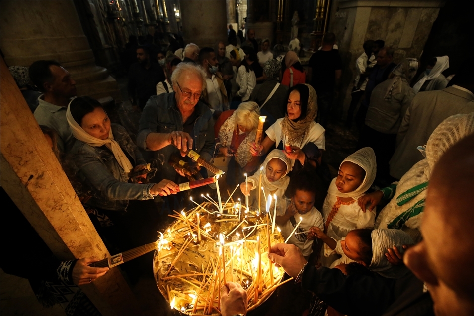 Christians mark 'Holy Saturday' in Jerusalem