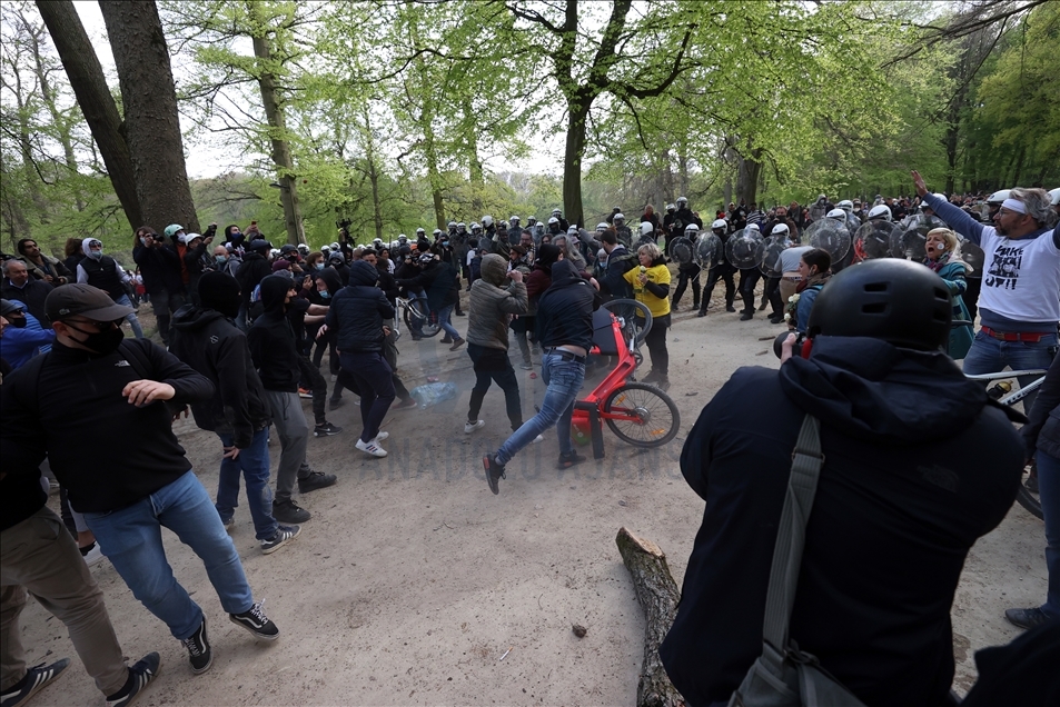 Празднование Дня труда и солидарности 1 мая в Брюсселе прошло на фоне беспорядков