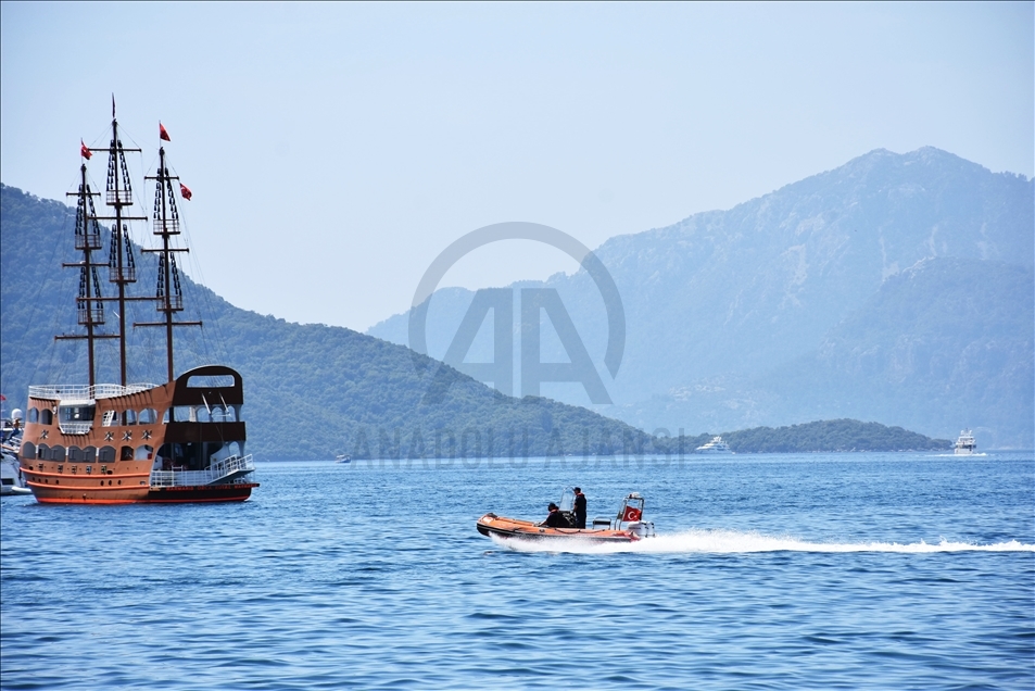Turizm merkezleri Antalya ve Muğla'da "tam kapanma" sessizliği yaşanıyor