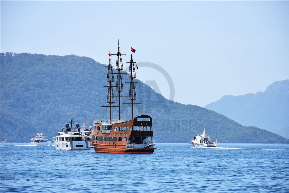 Turizm merkezleri Antalya ve Muğla'da "tam kapanma" sessizliği yaşanıyor