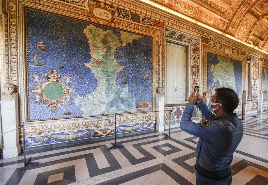 Re-opening of the Vatican Museums