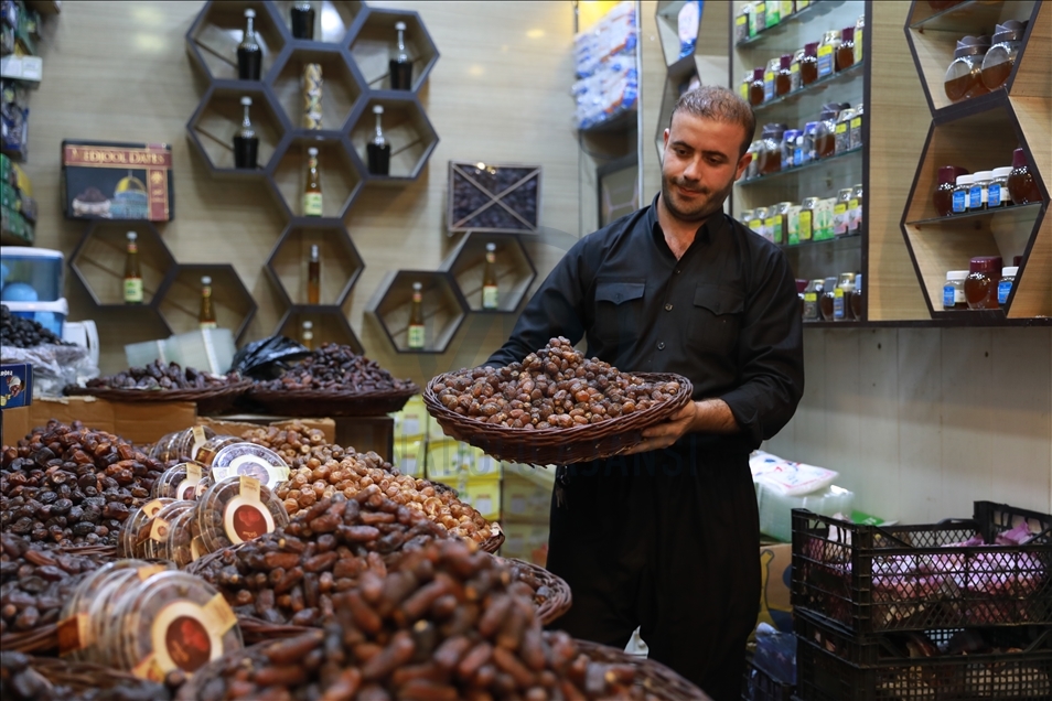 خورما خواردنی دڵخوازی سەر خوانی بەربانگ