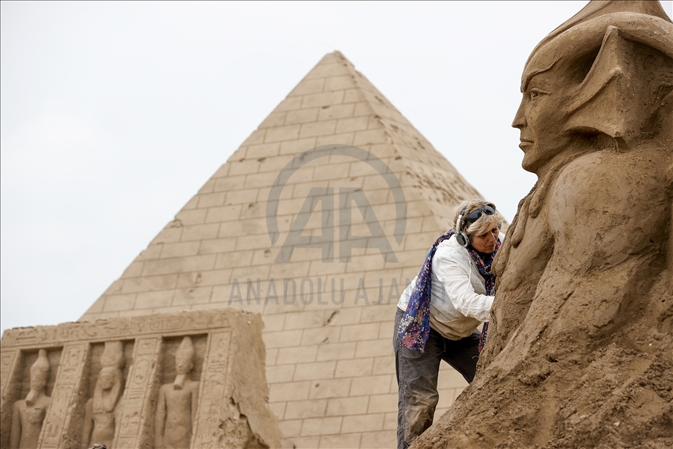 Turkey's Antalya to host sand sculpture festival