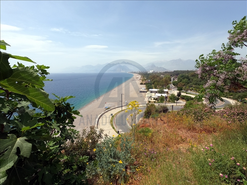Turizm merkezleri Antalya ve Muğla'da "tam kapanma" sessizliği yaşanıyor