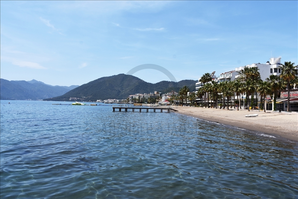 Turizm merkezleri Antalya ve Muğla'da "tam kapanma" sessizliği yaşanıyor