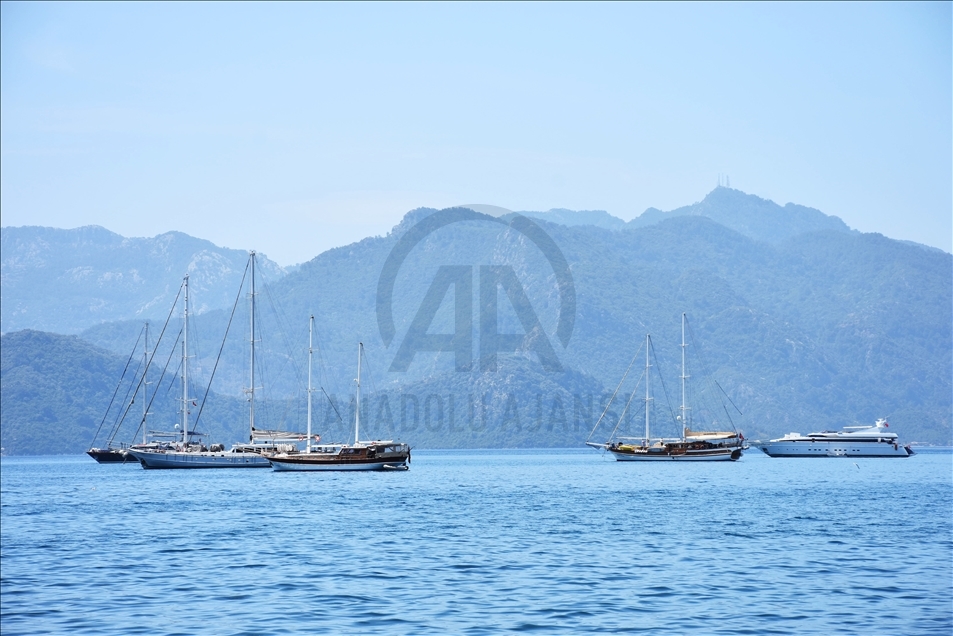 Turizm merkezleri Antalya ve Muğla'da "tam kapanma" sessizliği yaşanıyor