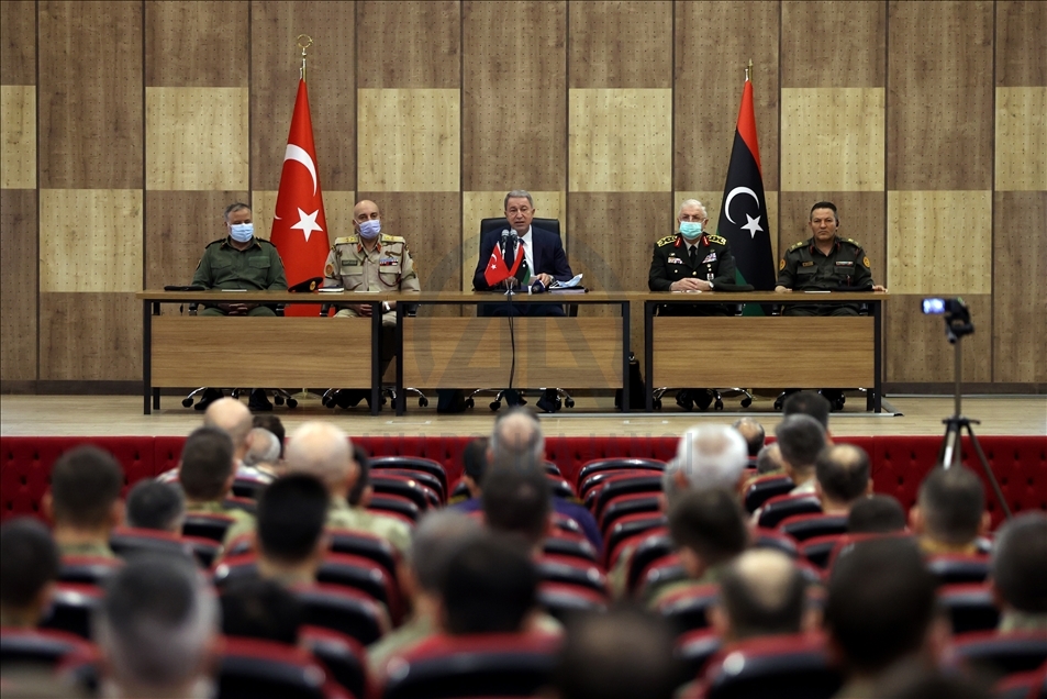 وزير الدفاع التركي: جنودنا في ليبيا لحماية حقوق ومصالح الليبيين