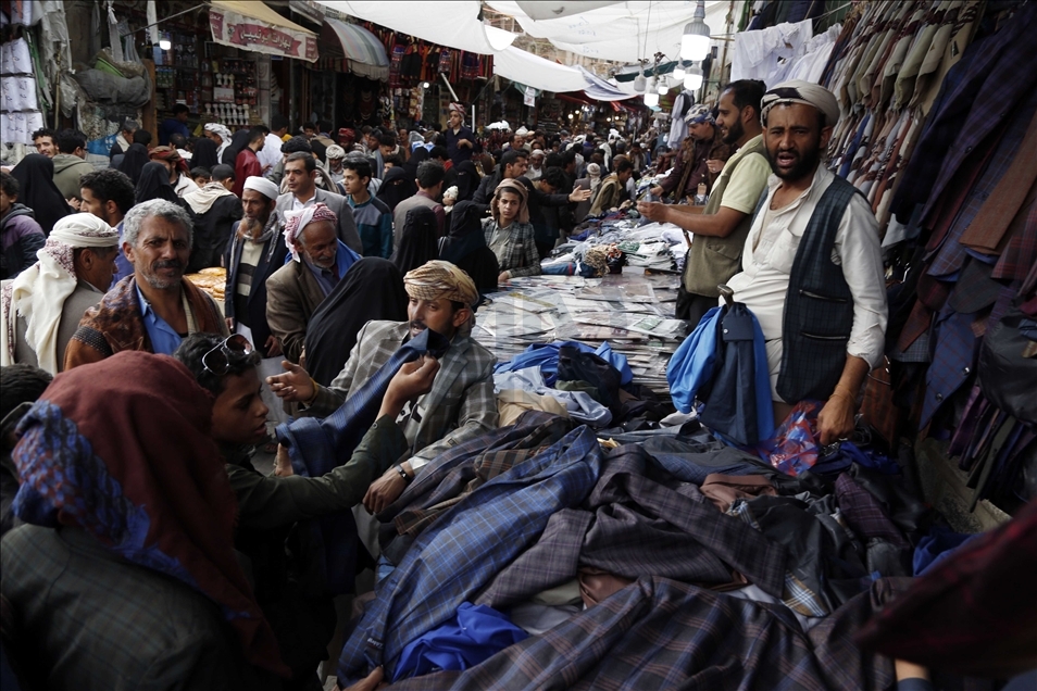 استعداداً لعيد الفطر انتعاش لحركة الأسواق بالعاصمة صنعاء