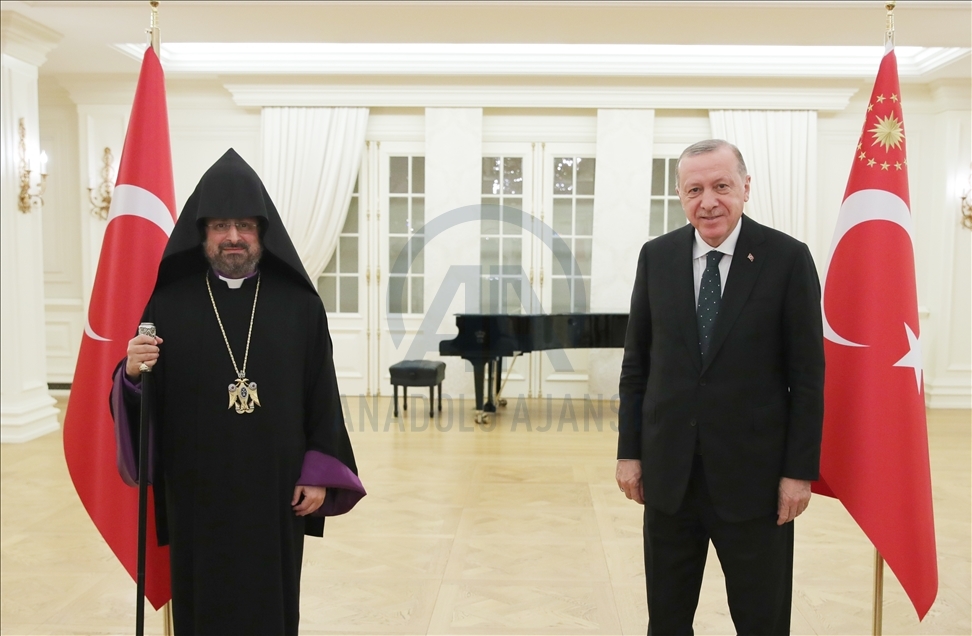 Cumhurbaşkanı Erdoğan azınlık cemaatlerinin temsilcileriyle iftar yaptı
