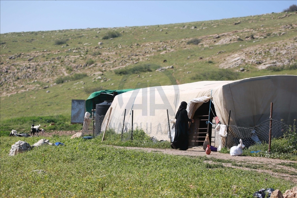 "الميتة".. تجمّع بدوي فلسطيني يواجه قرارا إسرائيليا بالهدم