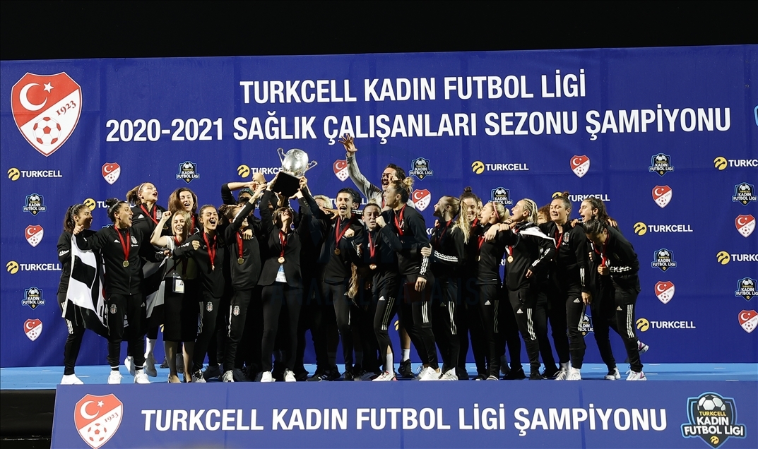 Beşiktaş Vodafone - Fenerbahçe  Turkcell Kadın Futbol Süper Ligi 1. Hafta  (1.Devre) 