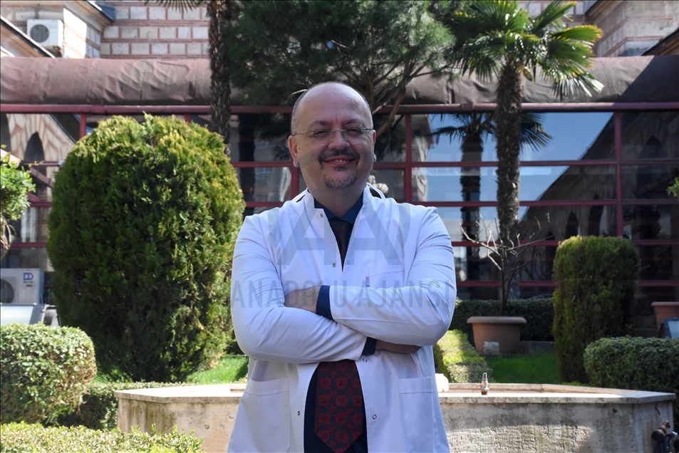 Osmanlı'nın ilk hastanesi "Yıldırım Darüşşifası" göz hastalarına şifa dağıtıyor