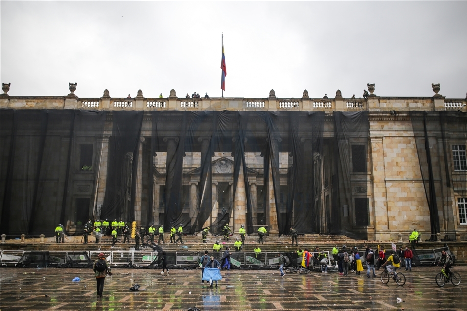 شمار قربانیان اعتراضات در کلمبیا به 24 تن رسید