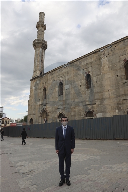 اليونان.. نائب تشاووش أوغلو يلتقي الأقلية التركية في تراقيا الغربية