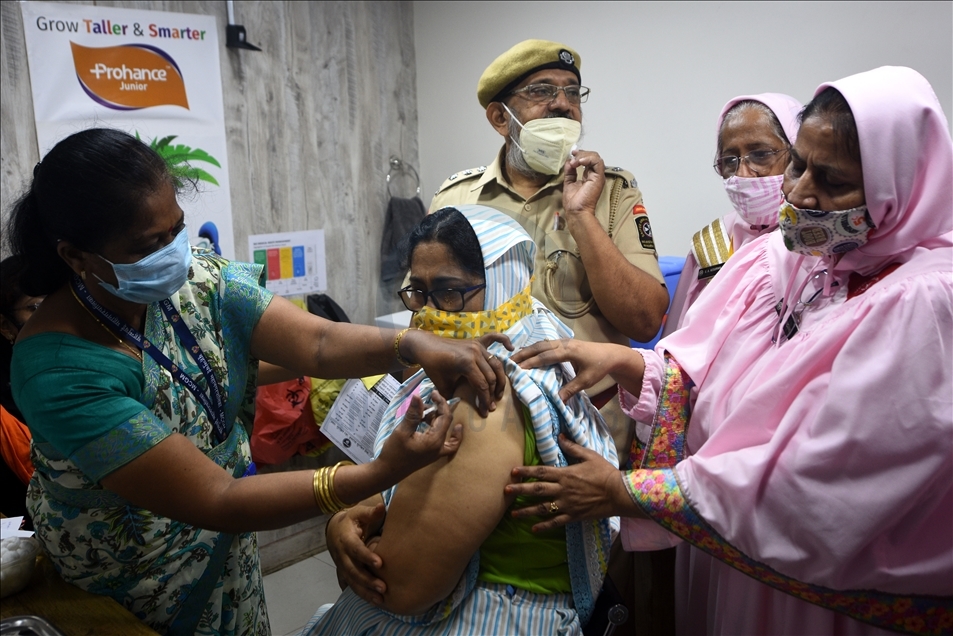 Covishield vaccine at at Dawoodi Bohra Saifee Ambulance vaccination centre