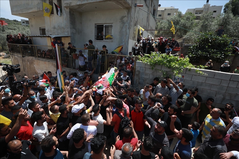 الضفة.. تشييع قاصر فلسطيني قتله الجيش الإسرائيلي