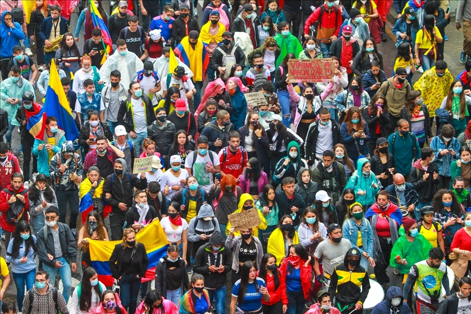 Tensions increase in Colombian protests