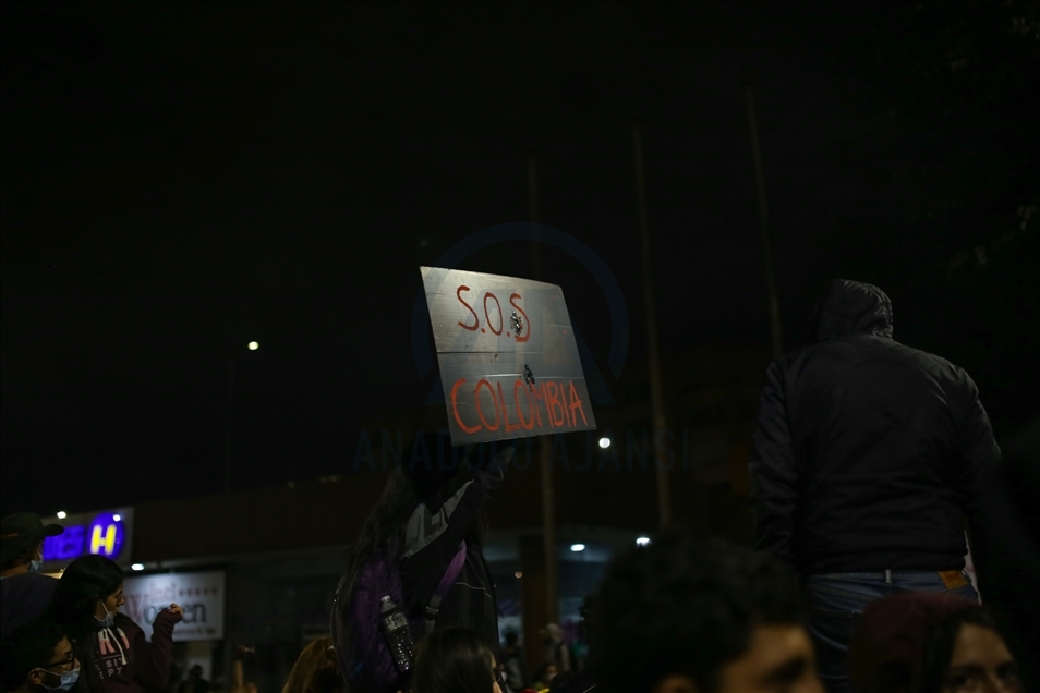 Kolombiya'da hükümete karşı protestolar 9. gününde devam ediyor