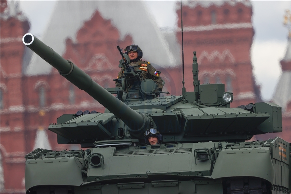 Генеральная репетиция военного парада прошла на Красной площади