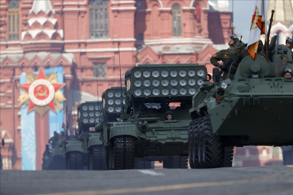 Генеральная репетиция военного парада прошла на Красной площади
