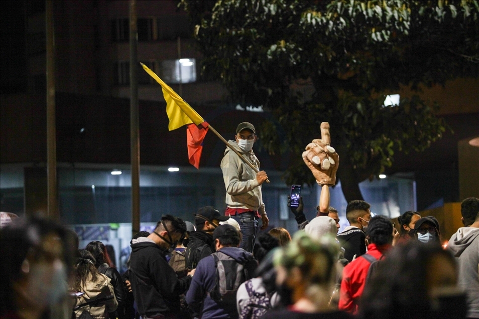 Kolombiya'da hükümete karşı protestolar 9. gününde devam ediyor