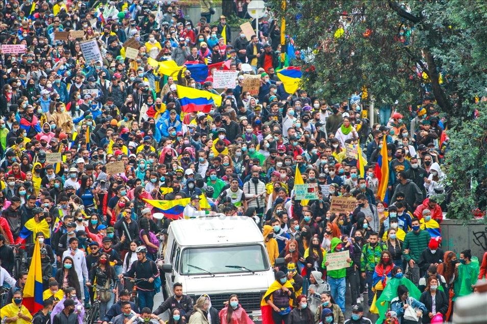 Tensions increase in Colombian protests
