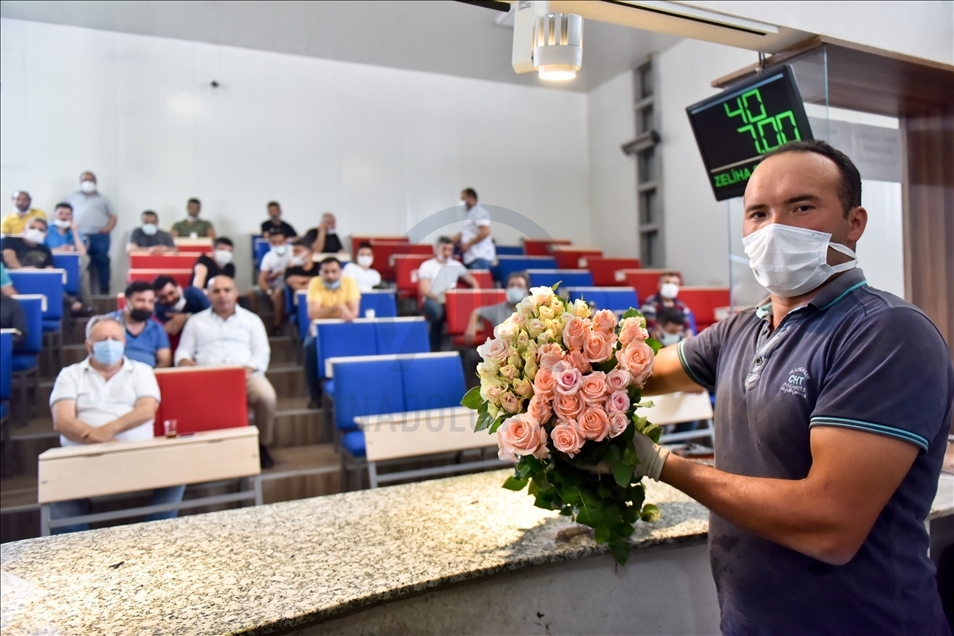 Turquie : les marchés de fleurs prêts pour la Fête des Mères