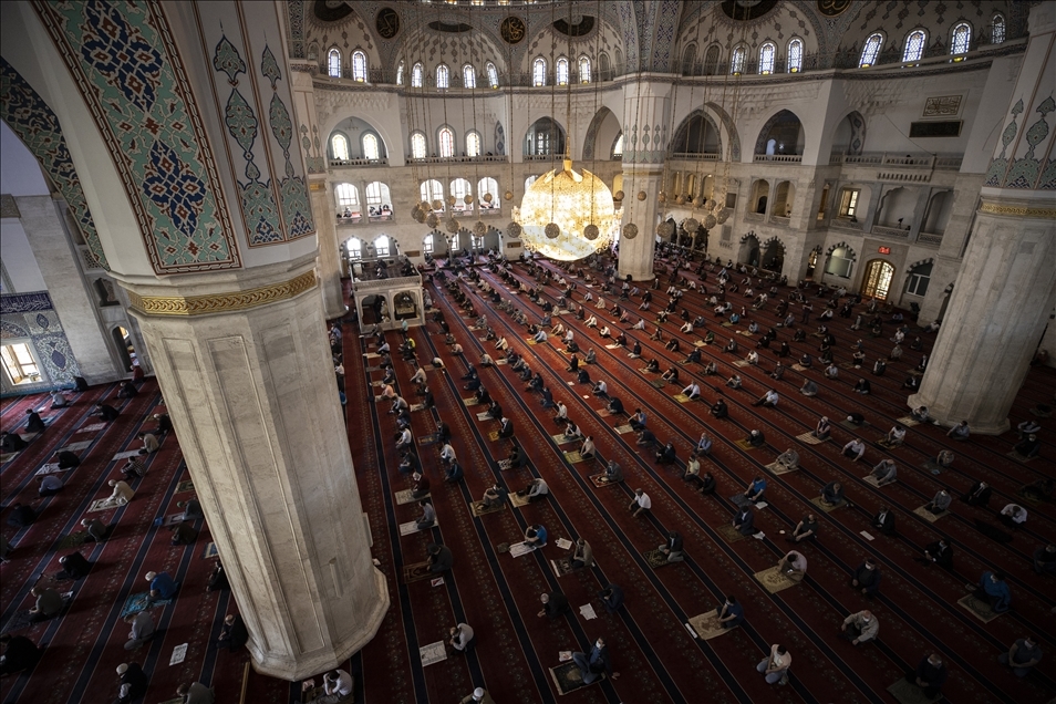 Ramazan ayının son cuma namazı