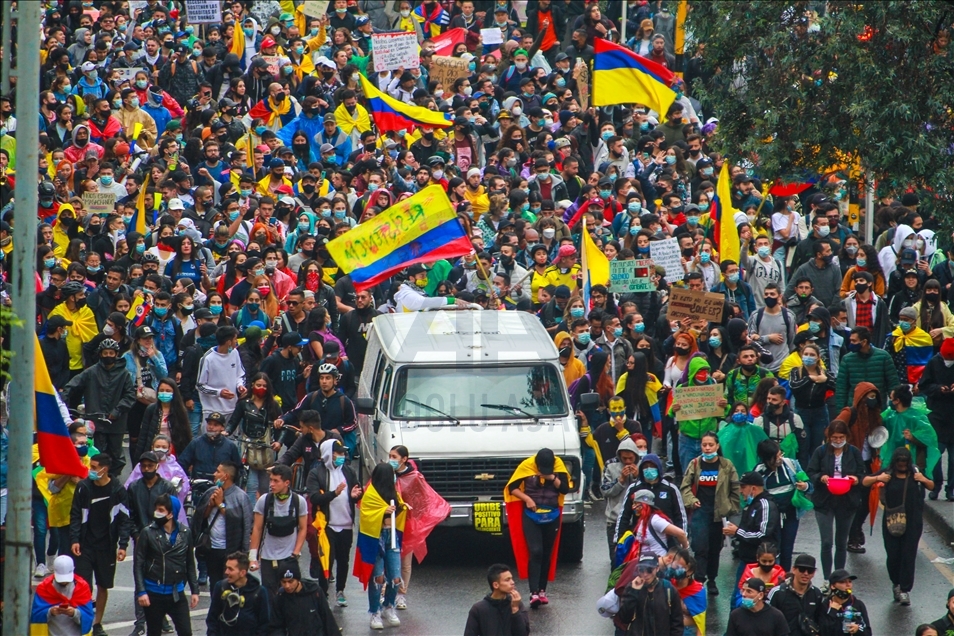 Tensions increase in Colombian protests