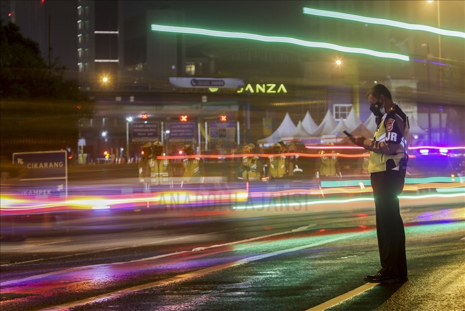 Indonesia resmi larang perjalanan mudik untuk mengekang penularan Covid-19